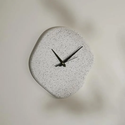 Table and Wall Decor