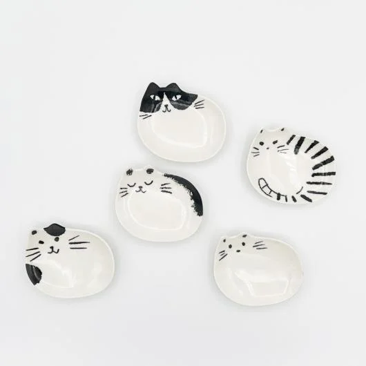 Cat Mini Tray by JEWEL JAPAN FUNTABLE