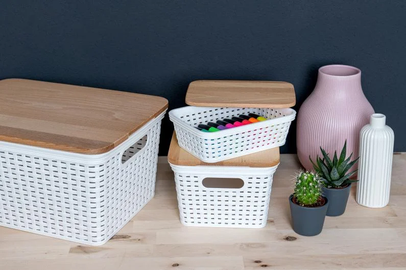 Rattan Design Storage Box with Wooden Lid