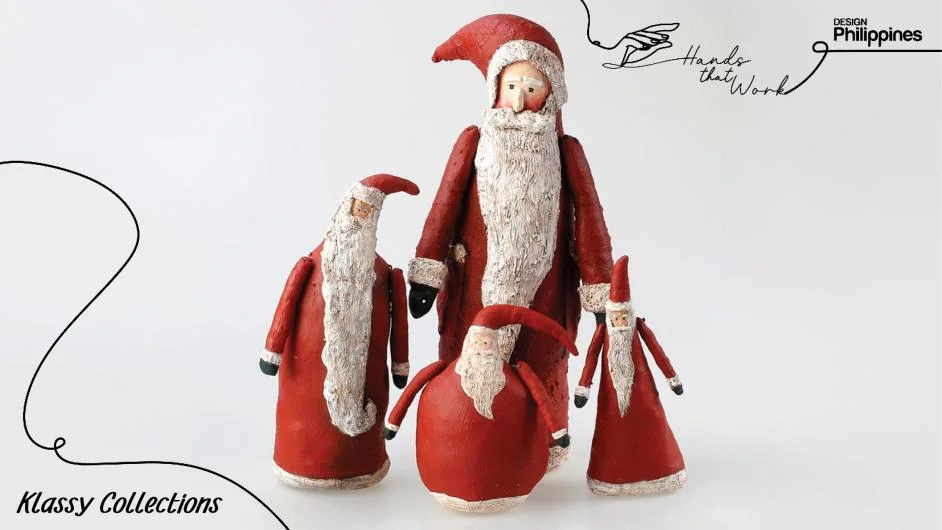 Canvas Vintage Santa Figurines