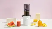 HUROM H310 Slow Juicer
