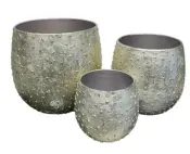 Silberne Eisen-Pflanzschale mit Patina-Finish