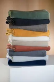 SAVONA Solid Colour Cotton Throw