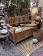 Outdoor Teak Wood Furniture and Accessories