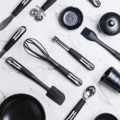 DC Casa Black Design Kitchen Collection