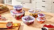 Lock&Fresh Seal Storage Containers