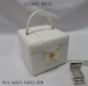 White PU Gold Hardware Jewelry Box