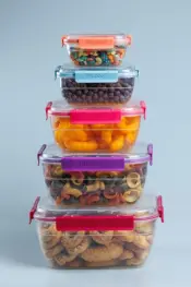 Quartet 4-Side Locking Food Containers