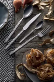 EME Zeus Ice 18/10 Cutlery
