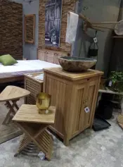 Teak Wood Bathroom Accessories and Furniture