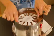 Lares Cake Divider