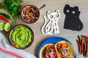 Skelicat Kitchen Trivet