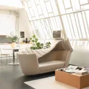 W - Lounge Nesting