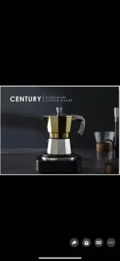 Aluminium-Kaffeekocher mit glänzender Oberfläche