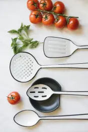 Be Home Aluminium- und Emaille-Kollektion