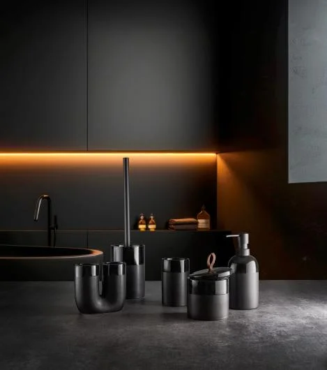 DEEP Black Soap Dispenser