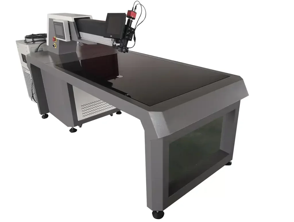 CO2 Laser Cutting Machines
