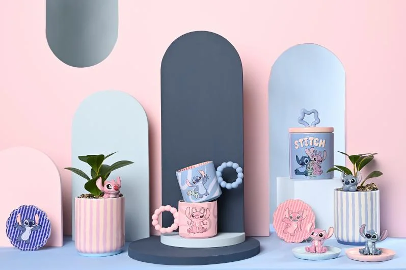 Disney Stitch Planter with 3D Stitch and Faux Plant