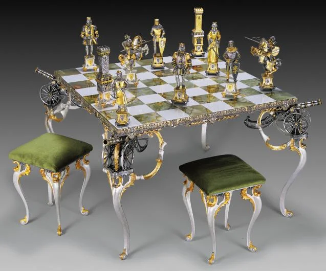 Medioeval Luxury Chess Set