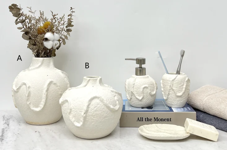 98 Percent Ceramic and 2 Percent abs PUMP OF Bathroom Accessories AND CERAMIC VASE