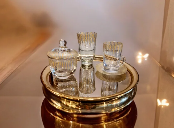 أكواب زجاجية مزخرفة يدويًا Glamour