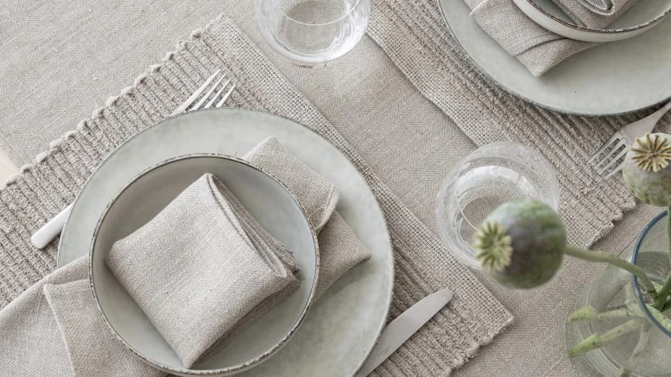 Lara Hand-Woven Linen Placemat