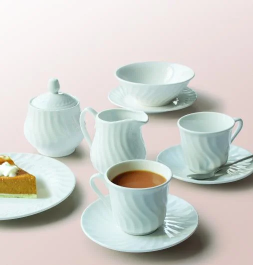 Lynns Porcelain Tableware