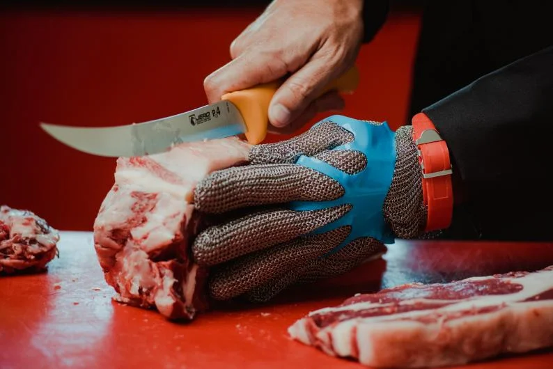 P4 Professional Knife Line