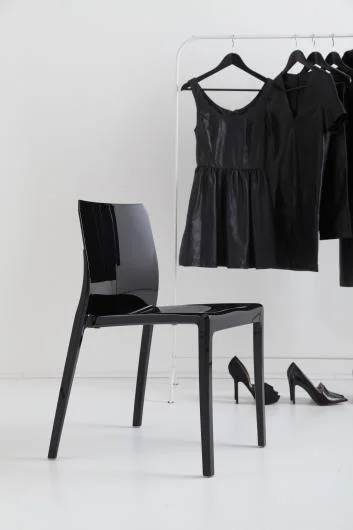 MI_AMI Dining Chair