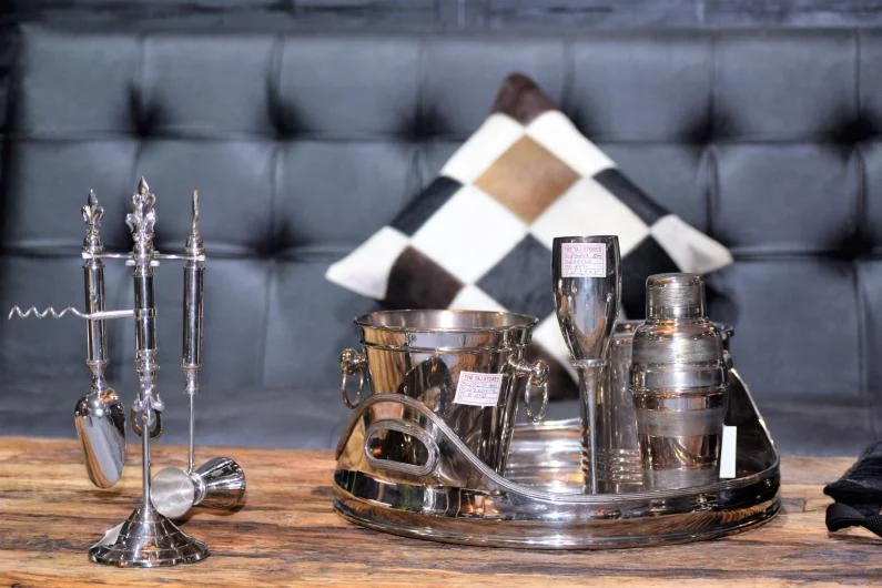 Taj Stores Wine Accessories