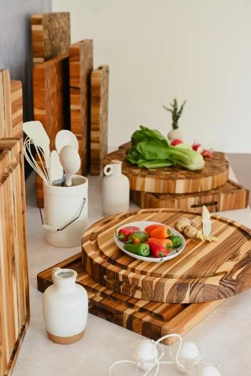 Teakhaus Traditional Collection