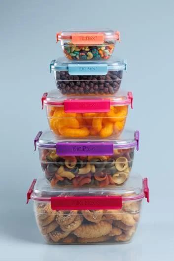 Quartet 4-Side Locking Food Containers