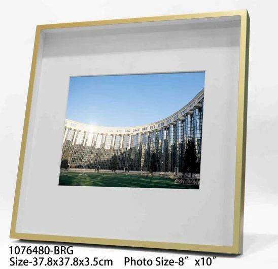 1076 Classic Photo Frame