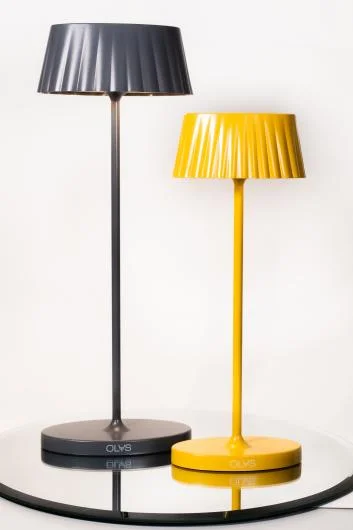Olys Three Cordless Table Lamp