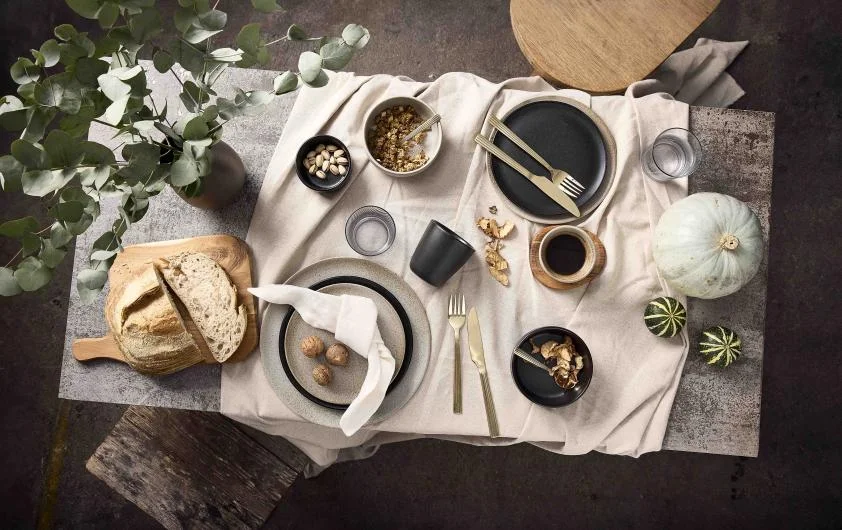Kundi la Vyakula vya Mezani vya RAW Stoneware