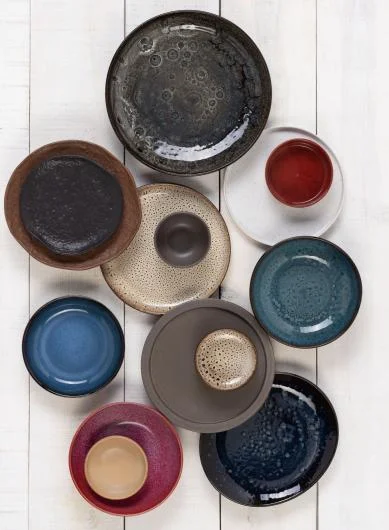CAVN Stoneware Plates