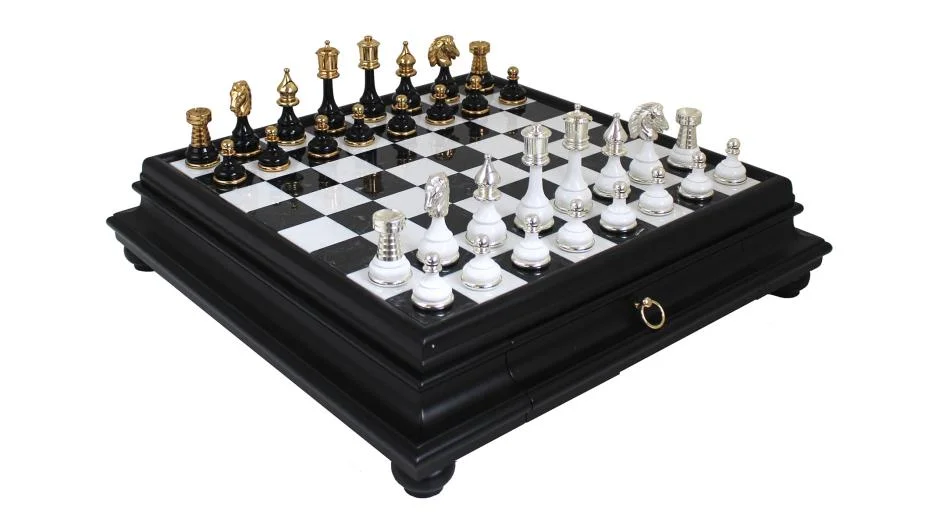 Elegant Style Chess Set
