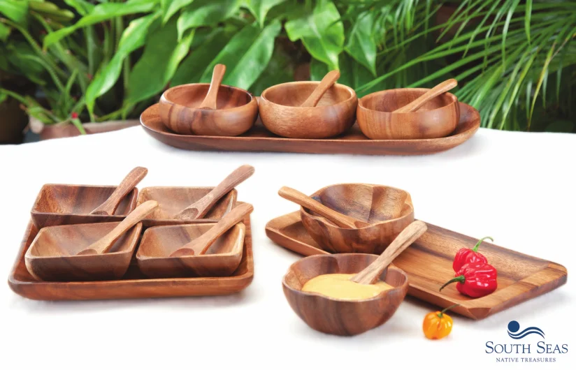 Trays and Dishes
