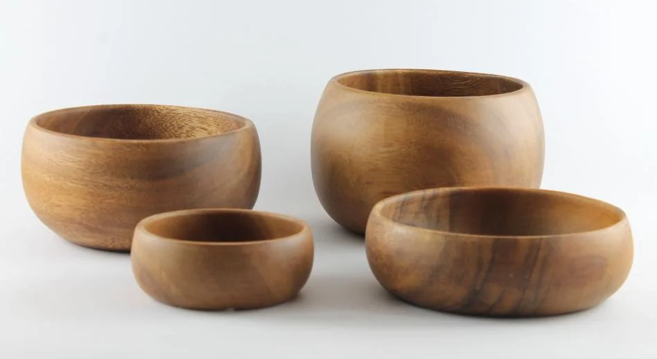Round Curved Shaped Acacia Wooden Bowls