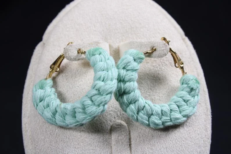 Anting-anting Macramé Amee