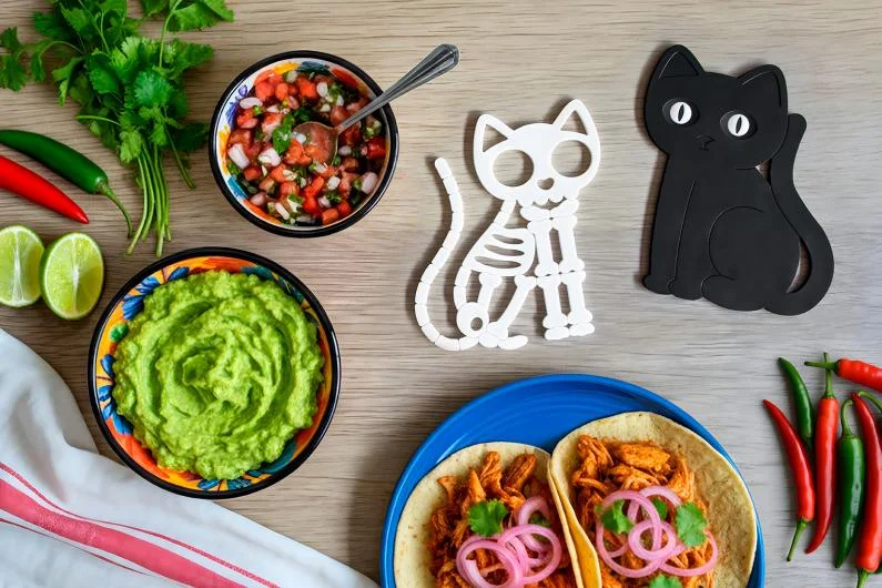 Skelicat Kitchen Trivet