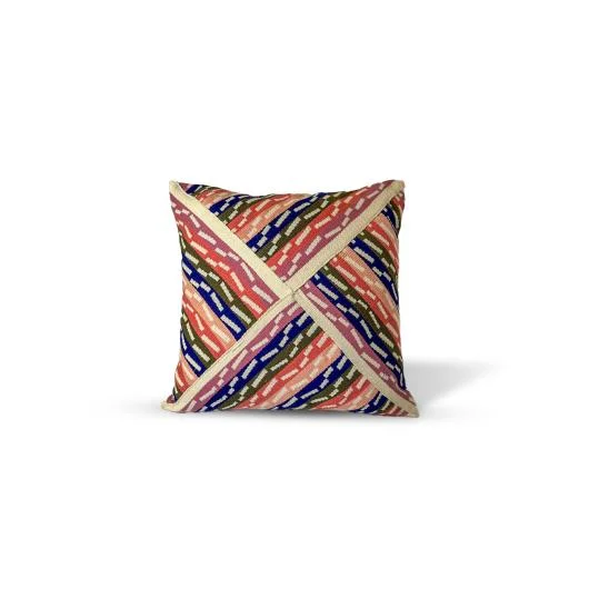 Mincetur Decorative Cushion