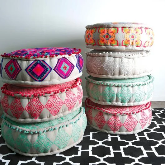 Decorative Pouf Decor