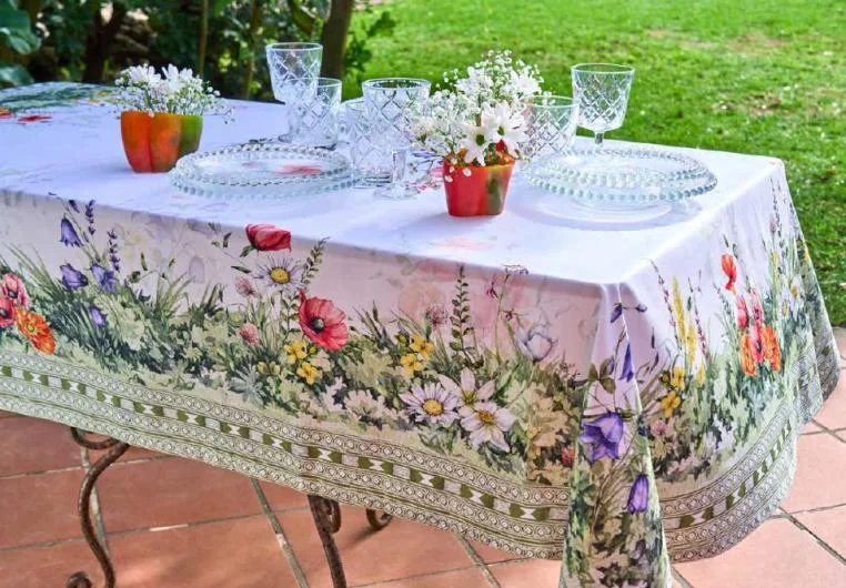 BI.EM Lively Home Tablecloths