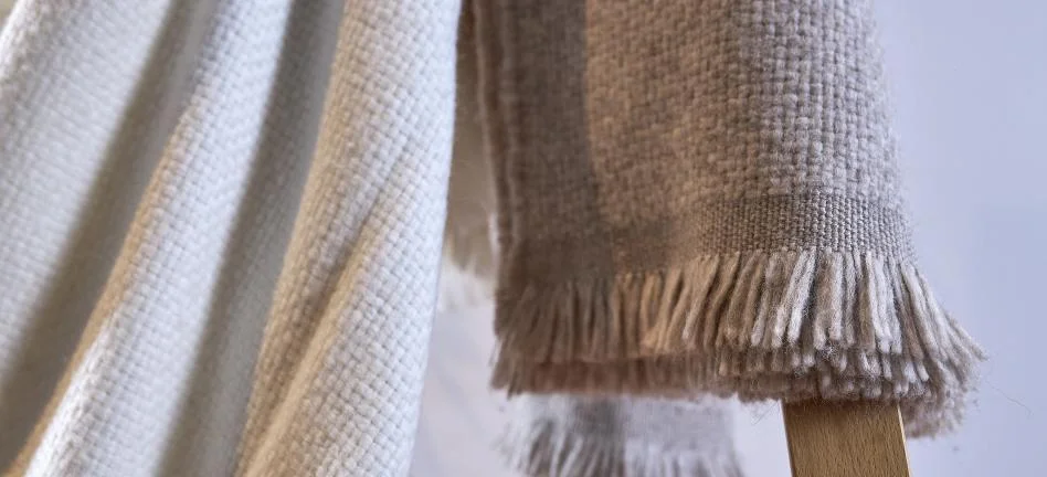 Fantasy Throw Wool Home Textile