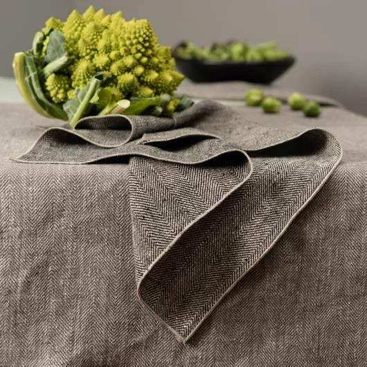 Audra - Heavy Linen in A Herringbone Weave with A Delicate Overlocking