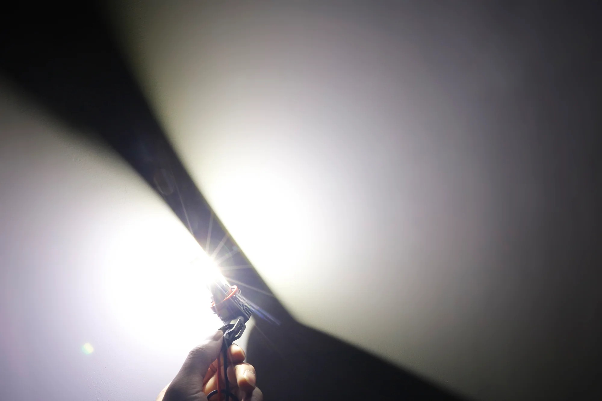 Lampu Bohlam Lampu Kabut LED Dual Warna