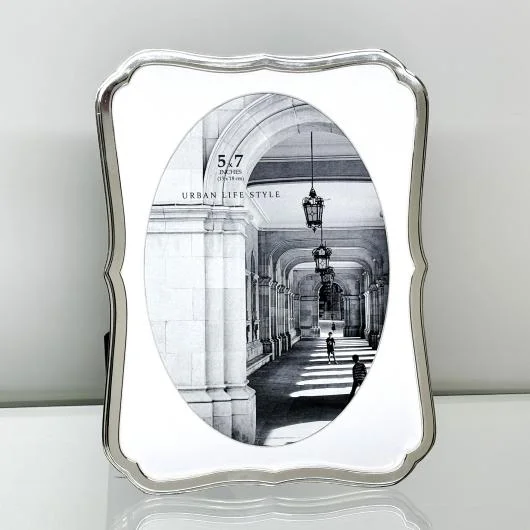 BSDEC900-6-57B-CM9 Silver Photo Frame