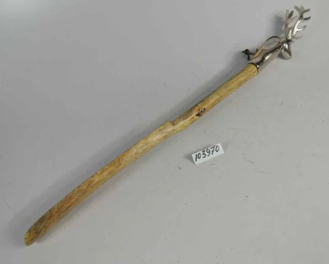 Reindeer Shoehorn with Sheesham Wood