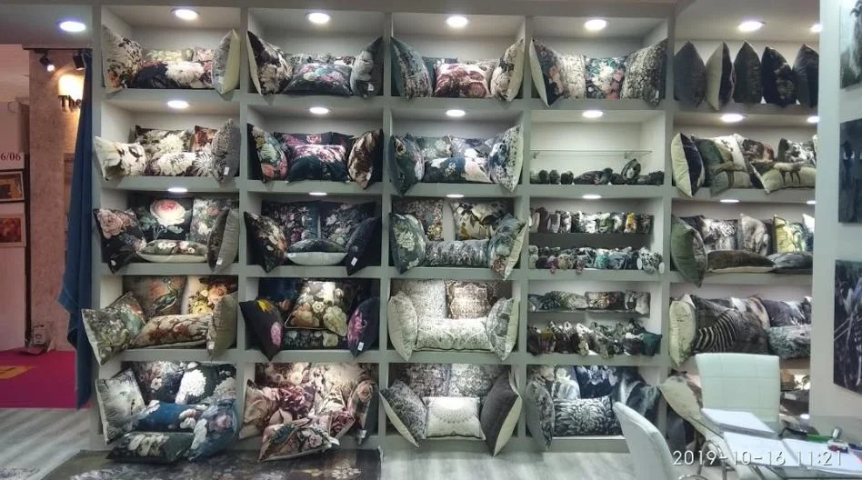 MIR Handicrafts Cushion